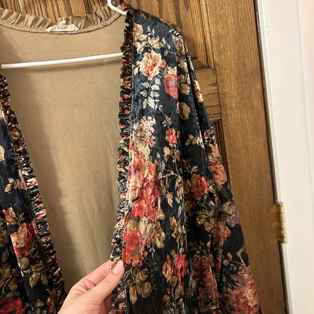 Easel Floral Velvet Multicolor Open Boho Women's Cardigan Medium - Picture 5 of 11